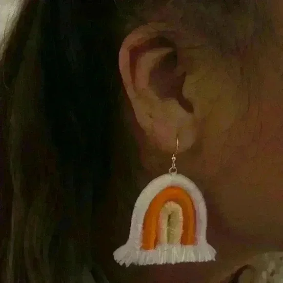 Macrame Rainbow Earrings‎ - Picture 2 of 3